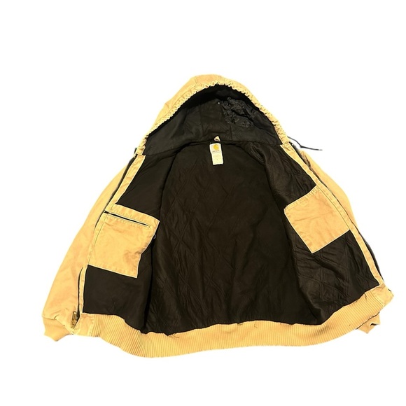 Carhatt men jacket size medium - Picture 10 of 13